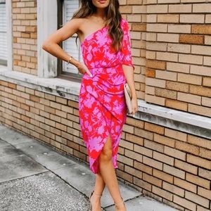 Summer off the shoulder dress. It’s new!!!